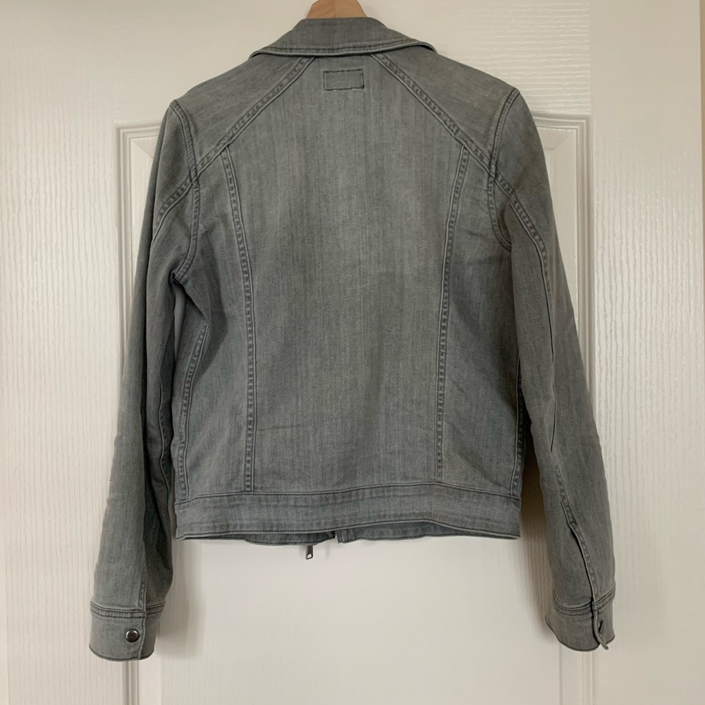 Jean jacket - Picture 2 of 3